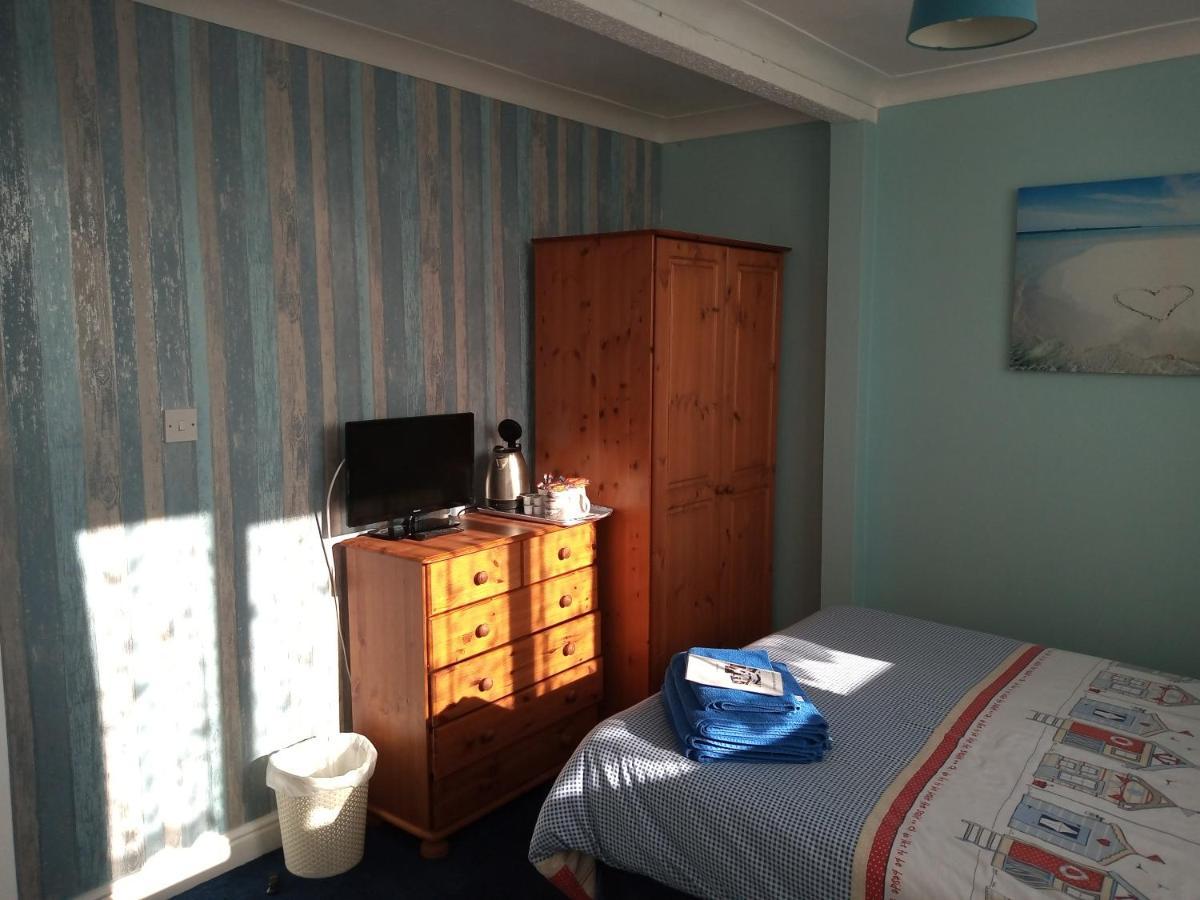 Sandcastles Guest House Great Yarmouth Bagian luar foto