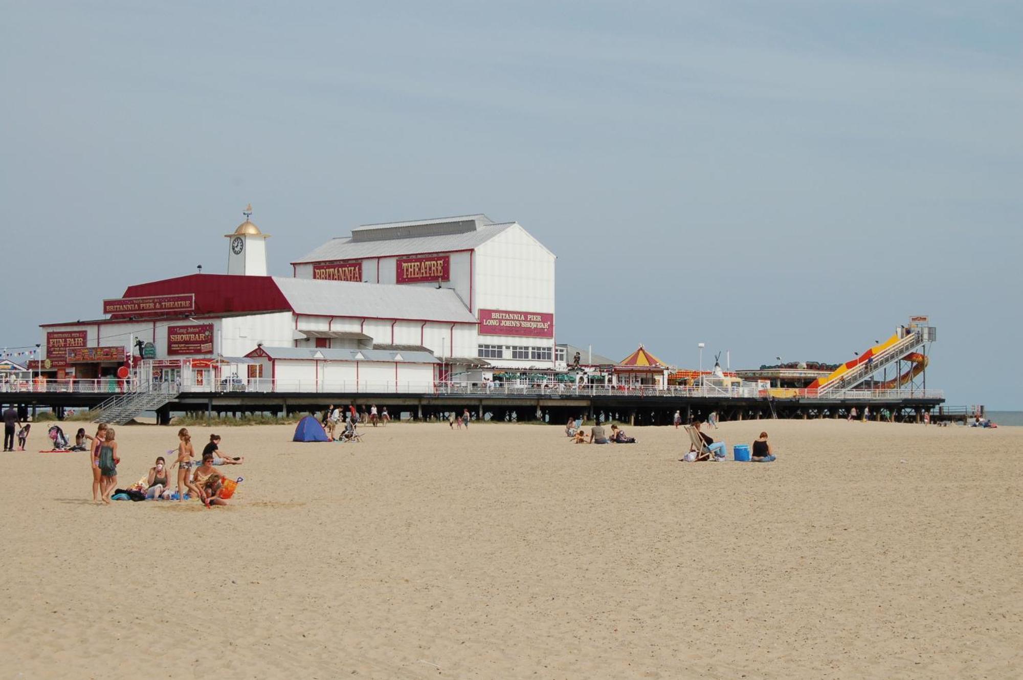 Sandcastles Guest House Great Yarmouth Bagian luar foto